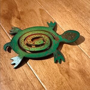 Green Metal Turtle Decor